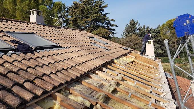 Travaux de rénovation de toiture Arles