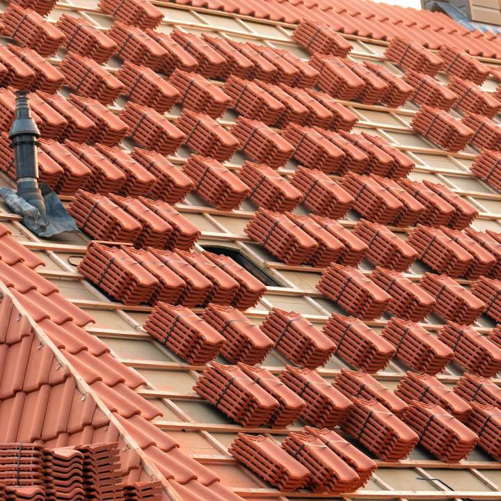 Rénovation et entretien de couverture de bâtiment